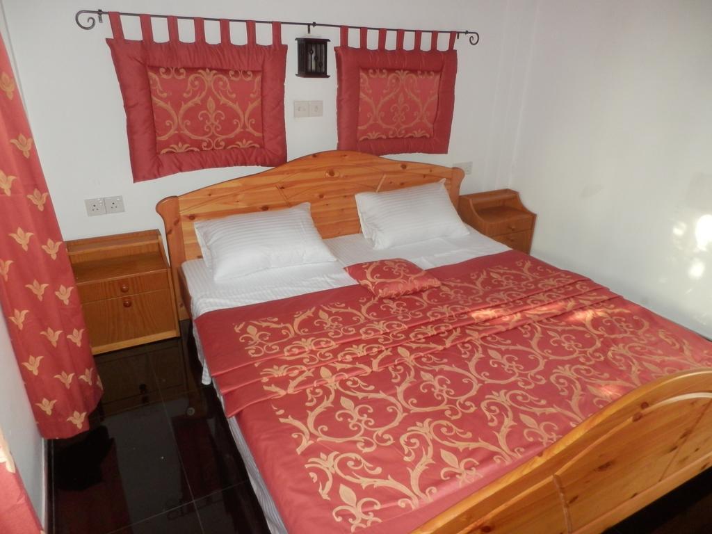 Ronny Cottage Negombo Chambre photo