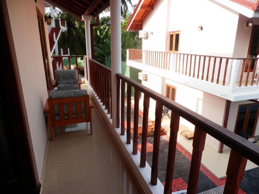 Ronny Cottage Negombo Chambre photo