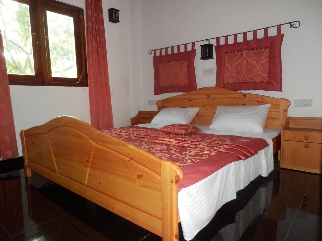 Ronny Cottage Negombo Chambre photo