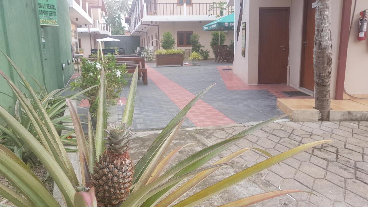 Ronny Cottage Negombo Extérieur photo