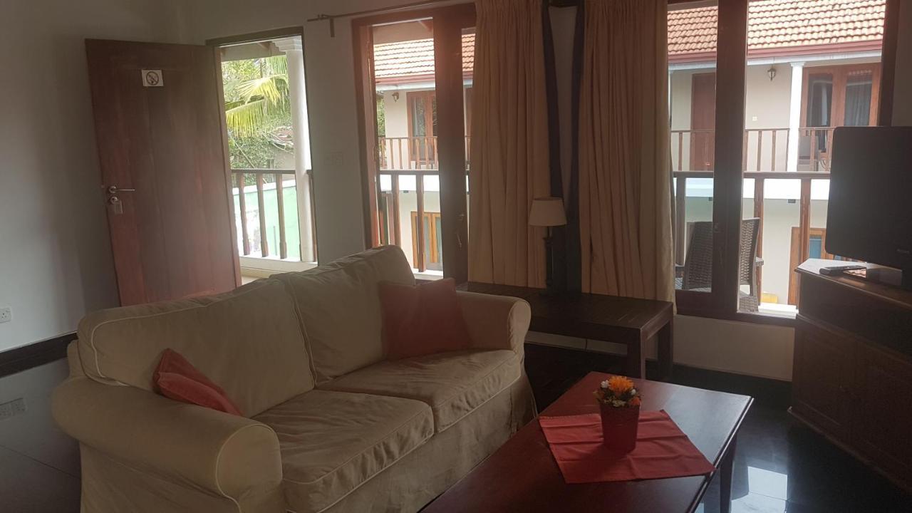 Ronny Cottage Negombo Extérieur photo